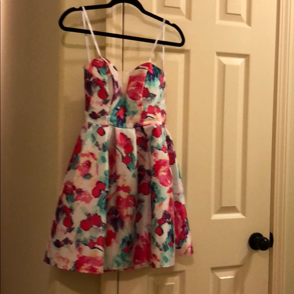 B. Darlin Short Floral Print Dress